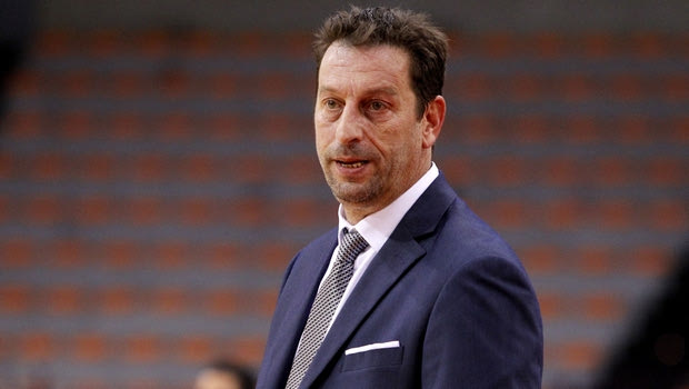 Καλαμπάκος: “Στο Παγκράτι το σπίτι μου, στην Αμαλιάδα το… εξοχικό μου”