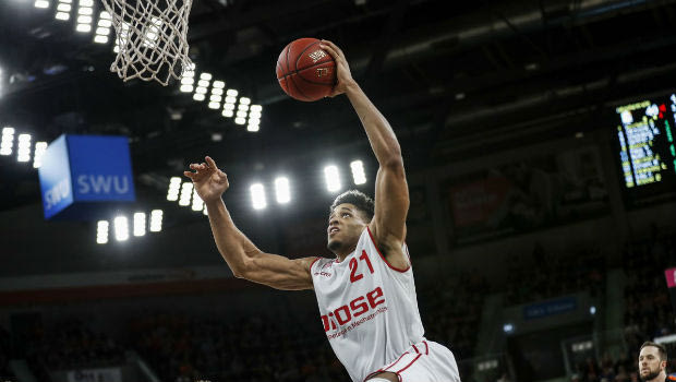 “Περίπατος” για την Μπάμπεργκ, καλός ο Ζήσης