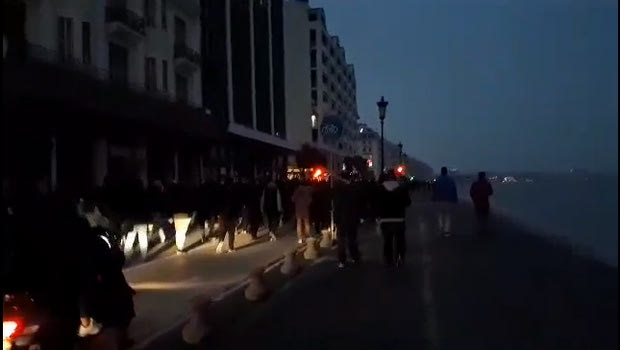Πορεία διαμαρτυρίας οπαδών του ΠΑΟΚ στο κέντρο της Θεσσαλονίκης