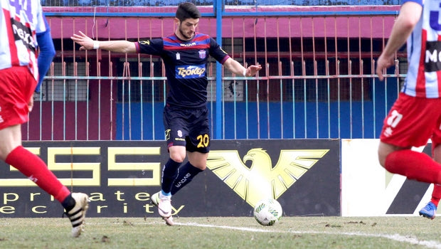 Αποχώρησε και ο Στόιτσεφ από τον Πλατανιά