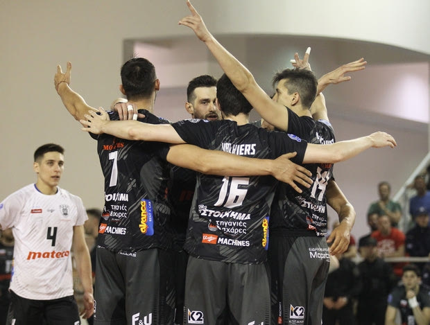 Με ανατροπή στον τελικό ο ΠΑΟΚ, 3-2 τον Ολυμπιακό