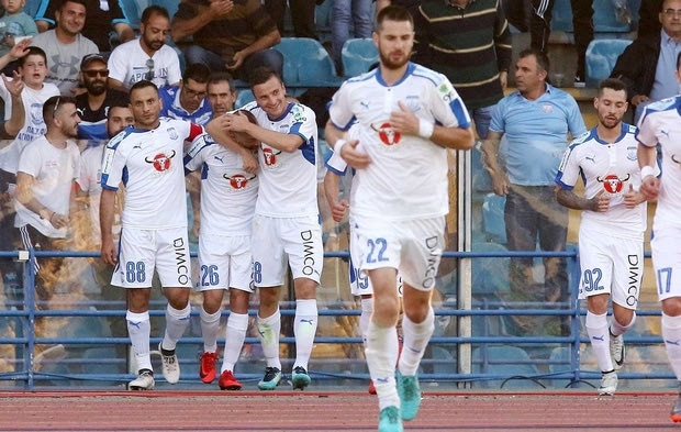 “Καθάρισε” και το ντέρμπι ο Παπουλής