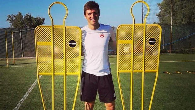 Αποχωρεί ο Μπερνεάνου από τον Πλατανιά