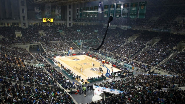 Άγρια “γιούχα” στο ΟΑΚΑ για EuroLeague και Λαμόνικα!