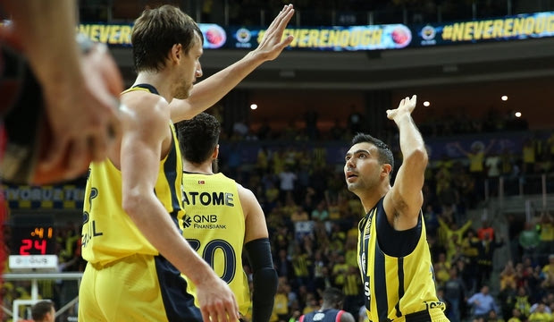 Ένα βήμα μακριά από το Final Four η Φενέρμπαχτσε, 95-89 την Μπασκόνια