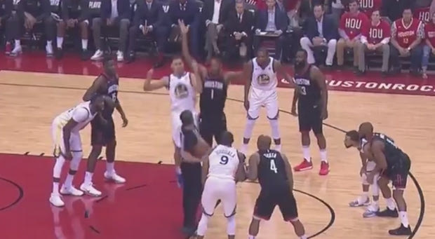 Διαιτητής “ψάρωσε” Ariza και Thompson σε τζάμπολ με προσποίηση!