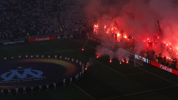 PHOTOS: Οι Μασσαλοί έκαναν… ΟΑΚΑ το “Stade de Lyon”