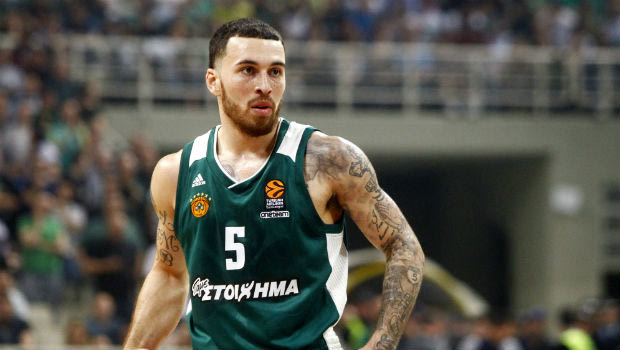 Ψάχνει εισιτήρια για το Final Four ο Μάικ Τζέιμς