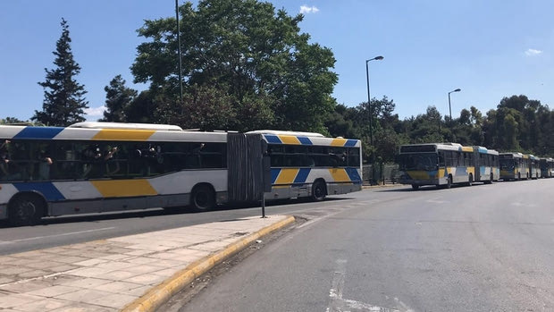 VIDEO: Με δέκα αστικά οπαδοί του ΠΑΟΚ στο ΟΑΚΑ από την πλατεία Καραϊσκάκη