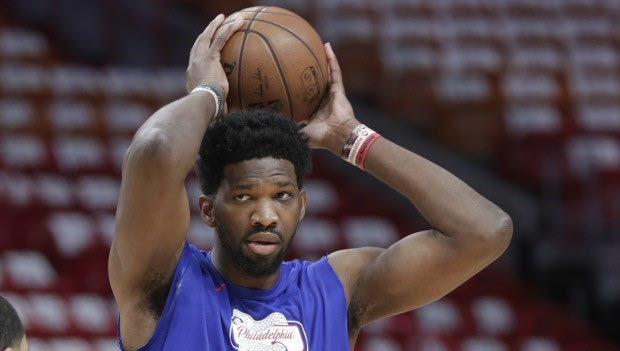 Ταλέντο και στο ποδόσφαιρο ο Embiid