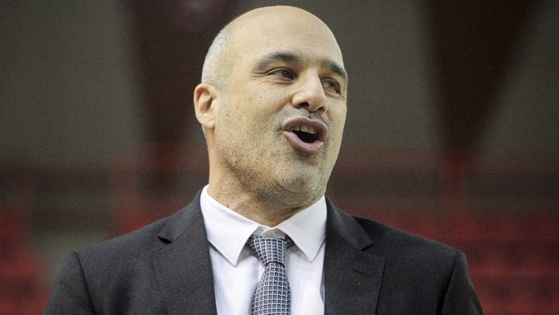 Φοβήθηκε την… παντόφλα ο Λυκογιάννης: “Θα ρωτήσω την Ρούλα και θα αποφασίσω”