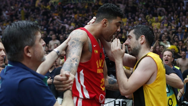 Λίμα: “Παρακαλώ, μην κάνετε μαφία το μπάσκετ”