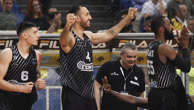 Όλοι για τον Τσόχλα