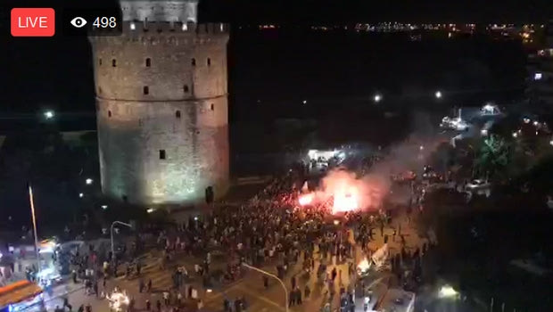 Έξαλλοι πανηγυρισμοί: Έκαναν τη νύχτα… μέρα στον Λευκό Πύργο