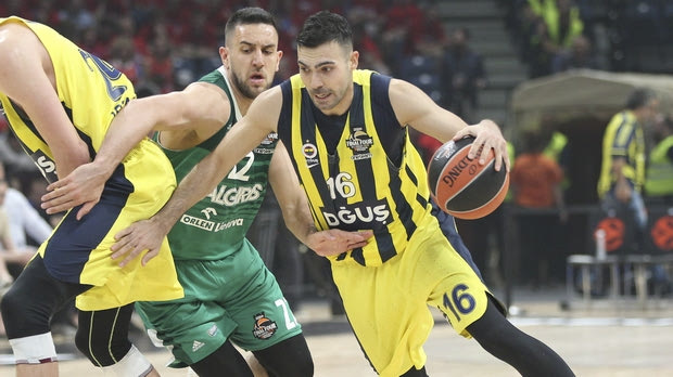 Παραμένει αήττητος σε ημιτελικούς Final Four ο Σλούκας