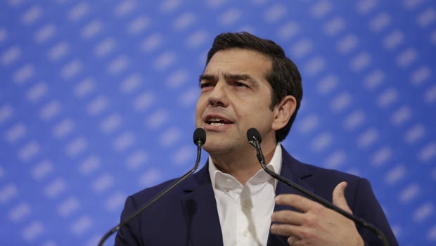 Τσίπρας: “Τριήμερο εθνικό πένθος, δεν θα αφήσουμε κανέναν αβοήθητο”