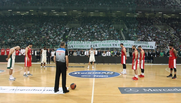 Ράγισαν τα τσιμέντα: Εκκωφαντική σιγή για τον Παύλο Γιαννακόπουλο