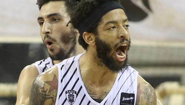 VIDEO: Το poster-κάρφωμα της χρονιάς ο Πέτεγουεϊ του ΠΑΟΚ