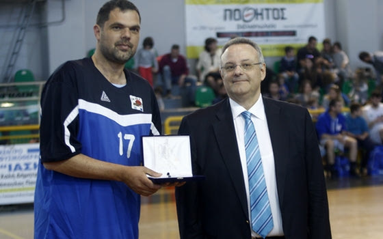 Παπανικολάου: “Άφησε παρακαταθήκη με όσα δημιούργησε ο Παύλος Γιαννακόπουλος”