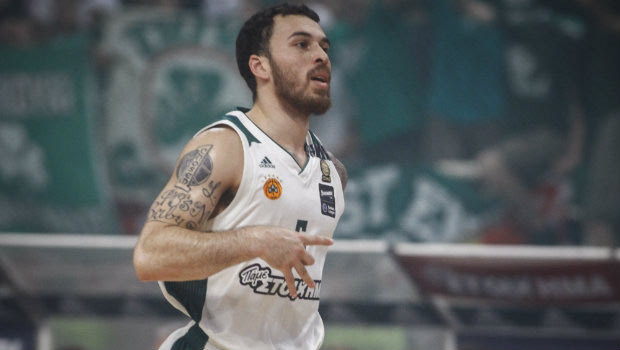 Τζέιμς: “Με ενοχλούν οι φήμες, είμαι free agent”