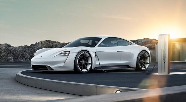 Ασιατικό άλογο, το πρώτο ηλεκτρικό Porsche