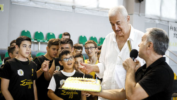 Mε εκπλήξεις και βραβεύσεις η τελετή λήξης της ακαδημίας της ΑΕΚ