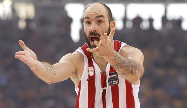 Σπανούλης σε διαιτητή: “Εσύ το έκανες αυτό”! (VIDEOS)