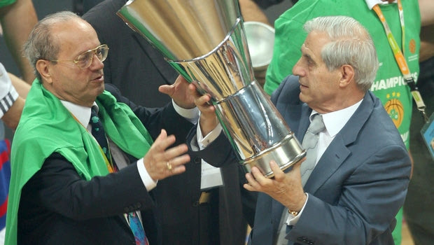 Ο Παύλος των (δεκάδων) τίτλων