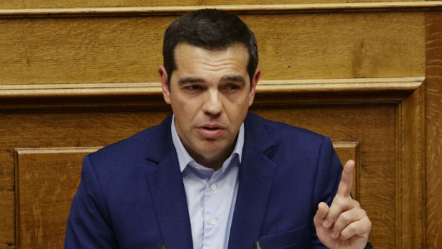 Τσίπρας: “Αναλαμβάνω την πολιτική ευθύνη”