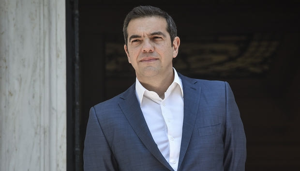 Ο αποχαιρετισμός του Αλέξη Τσίπρα στον Παύλο Γιαννακόπουλο