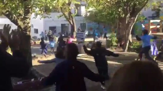Στην Ουρουγουάη βλέπουν Μουντιάλ την ώρα του μαθήματος!