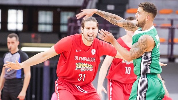 “Μύλος” με Ουίλμπεκιν: στην αναμονή Μακάμπι και Αναντολού Εφές!