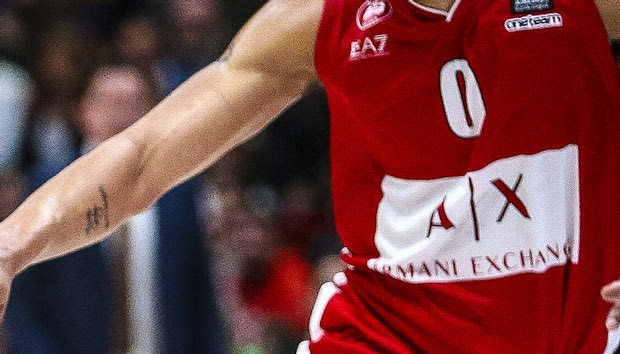 Επέστρεψε στην Αρμάνι Μιλάνο ο Φοντέκιο
