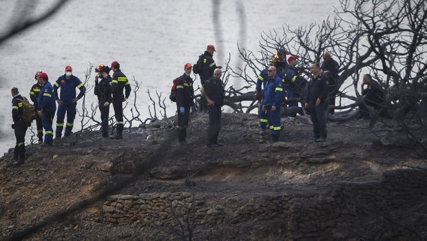 Στους 74 οι νεκροί από τη φονική πυρκαγιά στην Αττική