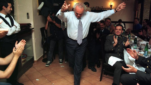 Πώς ήταν ο κόσμος την τελευταία φορά που η Γαλλία πήρε το Μουντιάλ