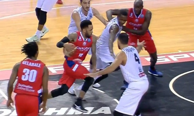 Ο… μάγος Ντάριν Ντόρσεϊ για τον Χολαργό