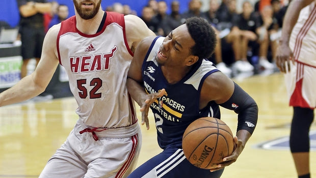 Άφησε… ξερή τη Νταρουσάφακα και πάει Raptors ο Λόιντ!