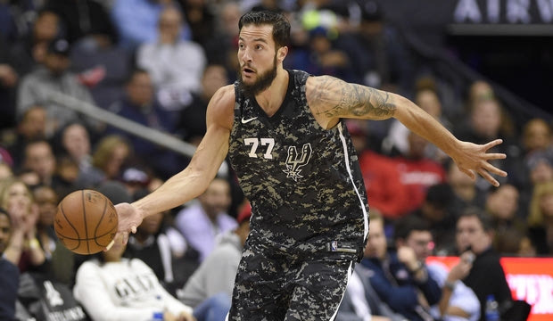 Λοβέρν: “Είχα συμβόλαιο με τους Spurs, ήθελα να παίξω στην Φενέρμπαχτσε”