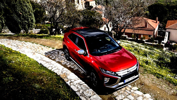 Μειώνει τις τιμές η Mitsubishi