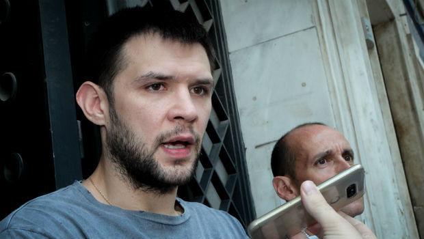 Πρώτα ανανέωσε και μετά… πλήρωσε ο Παπανικολάου