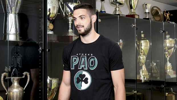 Πρωταγωνιστής για τα νέα διαρκείας ο Παπαπέτρου
