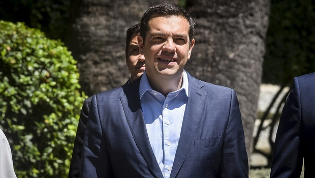 Η πρόβλεψη του Τσίπρα για το νικητή του Μουντιάλ (VIDEO)