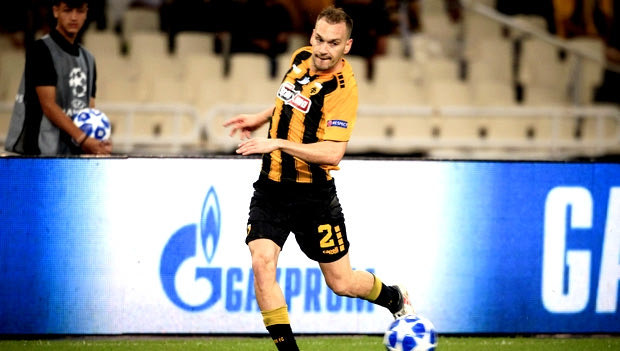 Μπακάκης: “Όταν ακούω τον ύμνο του Champions League ανατριχιάζω”