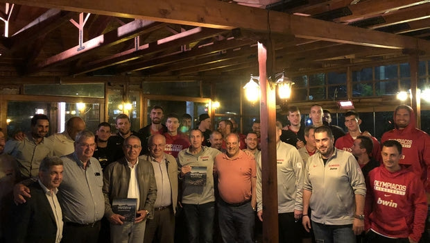 “Ερυθρόλευκο” γεύμα με Περιφερειάρχη και Δήμαρχο στο Μέτσοβο