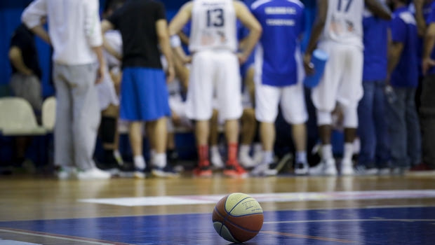 Οικογενειακώς στην Ελλάδα ο Λαβ