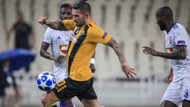 Η Ελλάδα αντέχει στη 14η θέση της UEFA