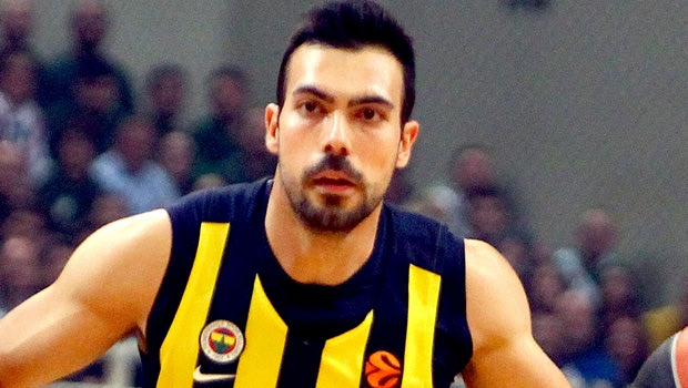 “Ζεστό” χειροκρότημα για Ομπράντοβιτς και Σλούκα στο ΟΑΚΑ