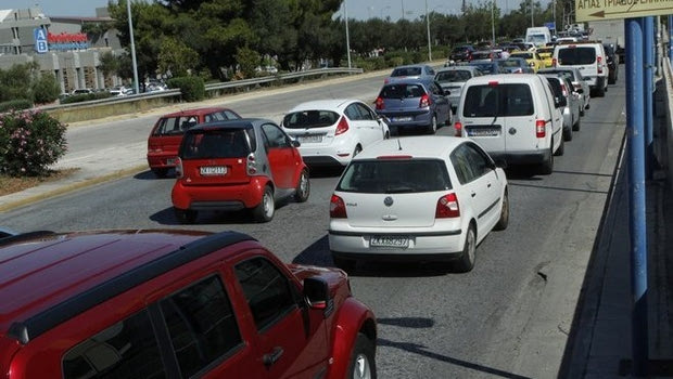 Εκτοξεύτηκαν οι πωλήσεις αυτοκινήτων τον Αύγουστο