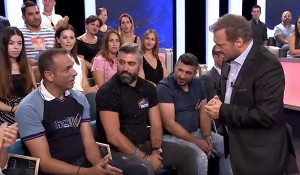 Πρώην Έλληνας διαιτητής έγινε περιπτεράς και πήγε στο Deal του Φερεντίνου