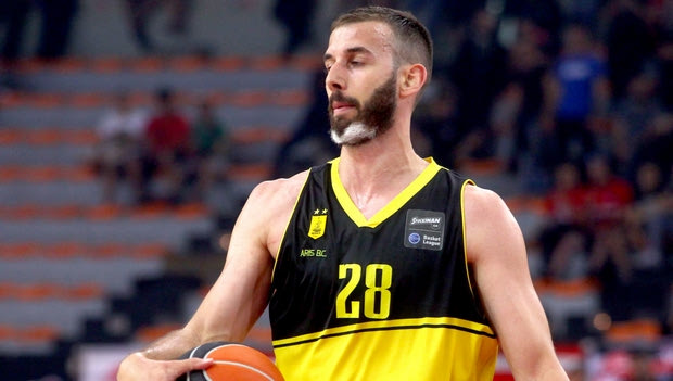 Στον Χολαργό ο Γιάνκοβιτς